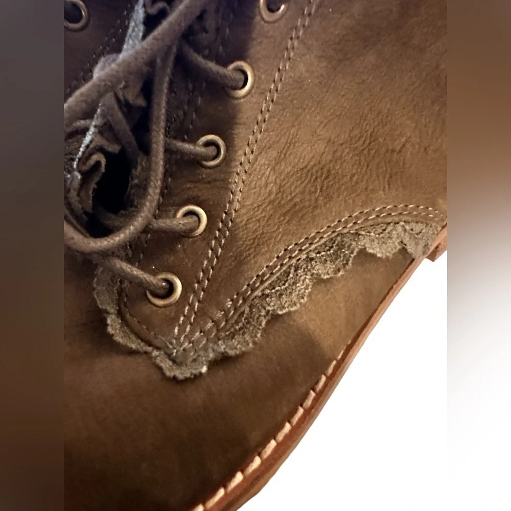 Ladies‎ Ankle Booties. Beautiful leather Uppers